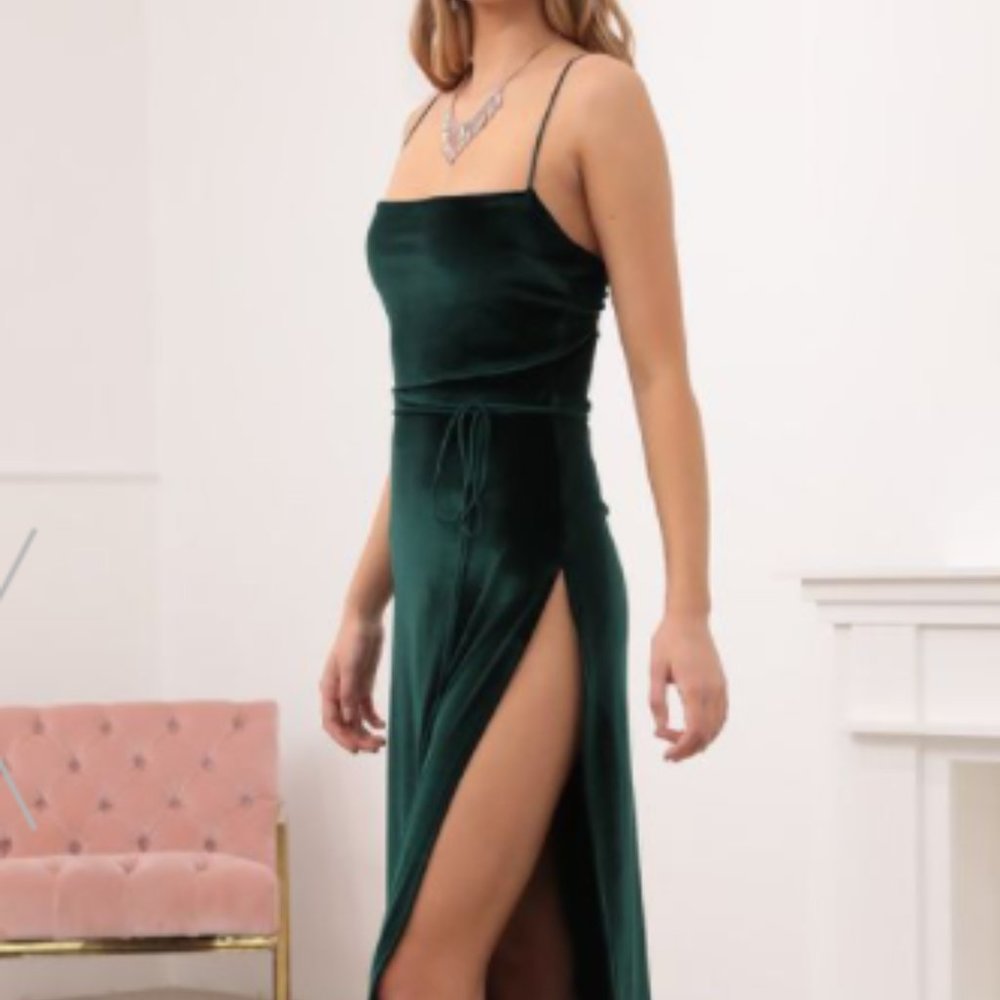 Lucy in the Sky Emerald Green Velvet Maxi Dress